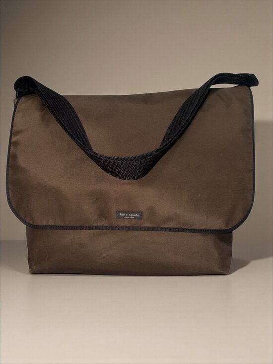 kate spade Handbags - VTG Kate Spade New York Messenger Bag Brown Nylon Crossbody Laptop School Tote